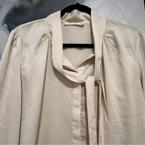 Tie front cream long sleeve blouse XL - Picture 4 of 8
